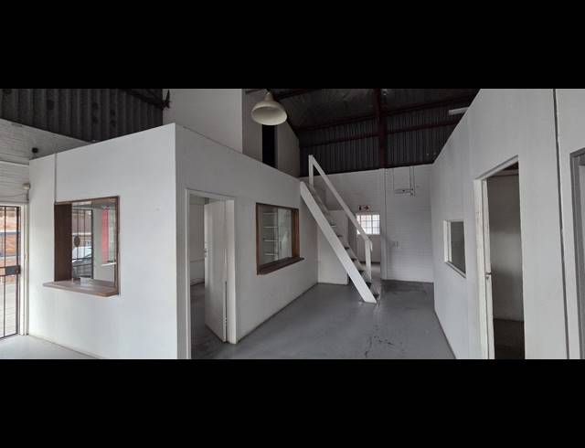 430M² WAREHOUSE TO LET IN VINTONIA